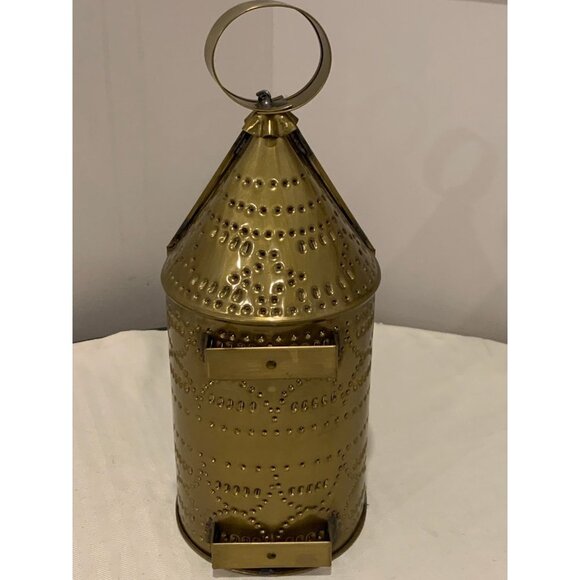 15” Brass Candleholder Cutout Pattern - Picture 4 of 4